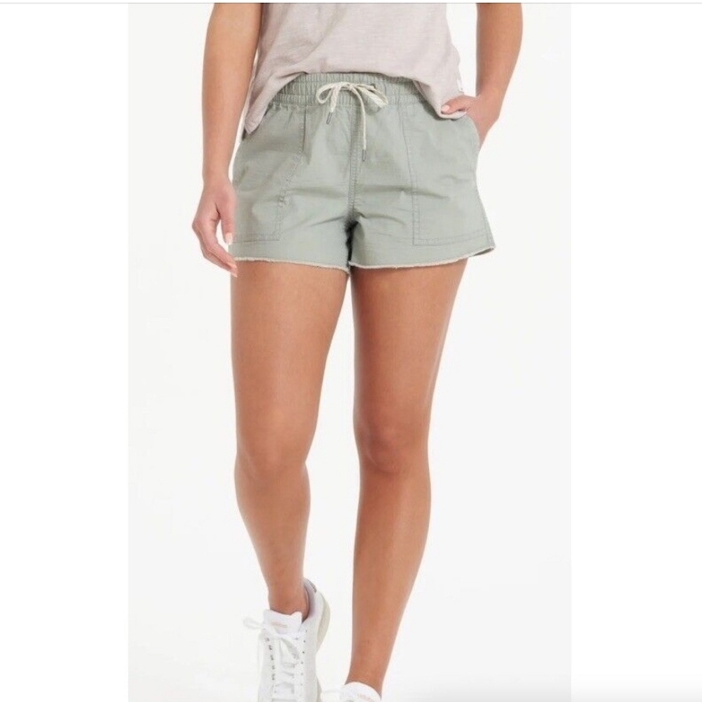 Vuori Vintage Ripstop Outdoor Shorts Eucalyptus Green Raw Hem Women's Size Small